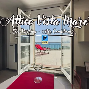  Appartamento Sea View Penthouse - Free Park - Wifi